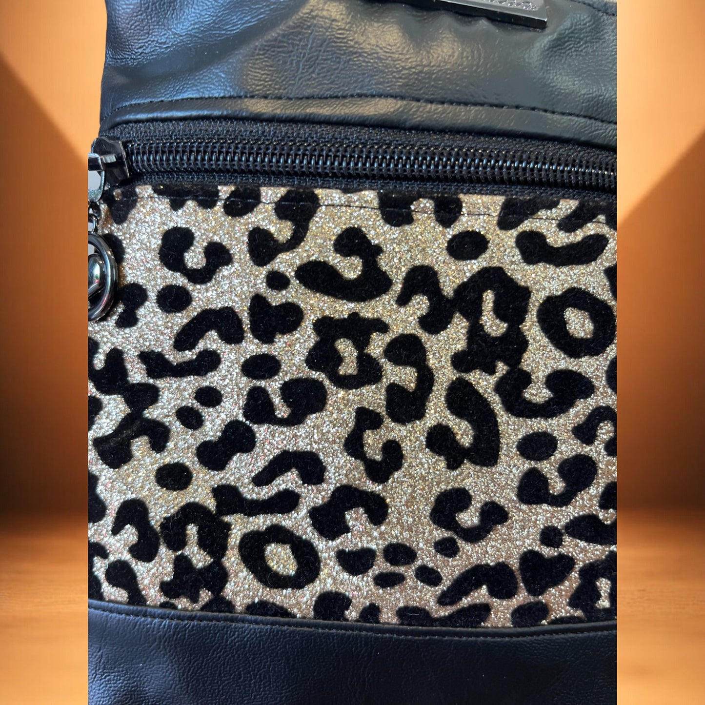 Wanderlust Cellphone bag Cheeta