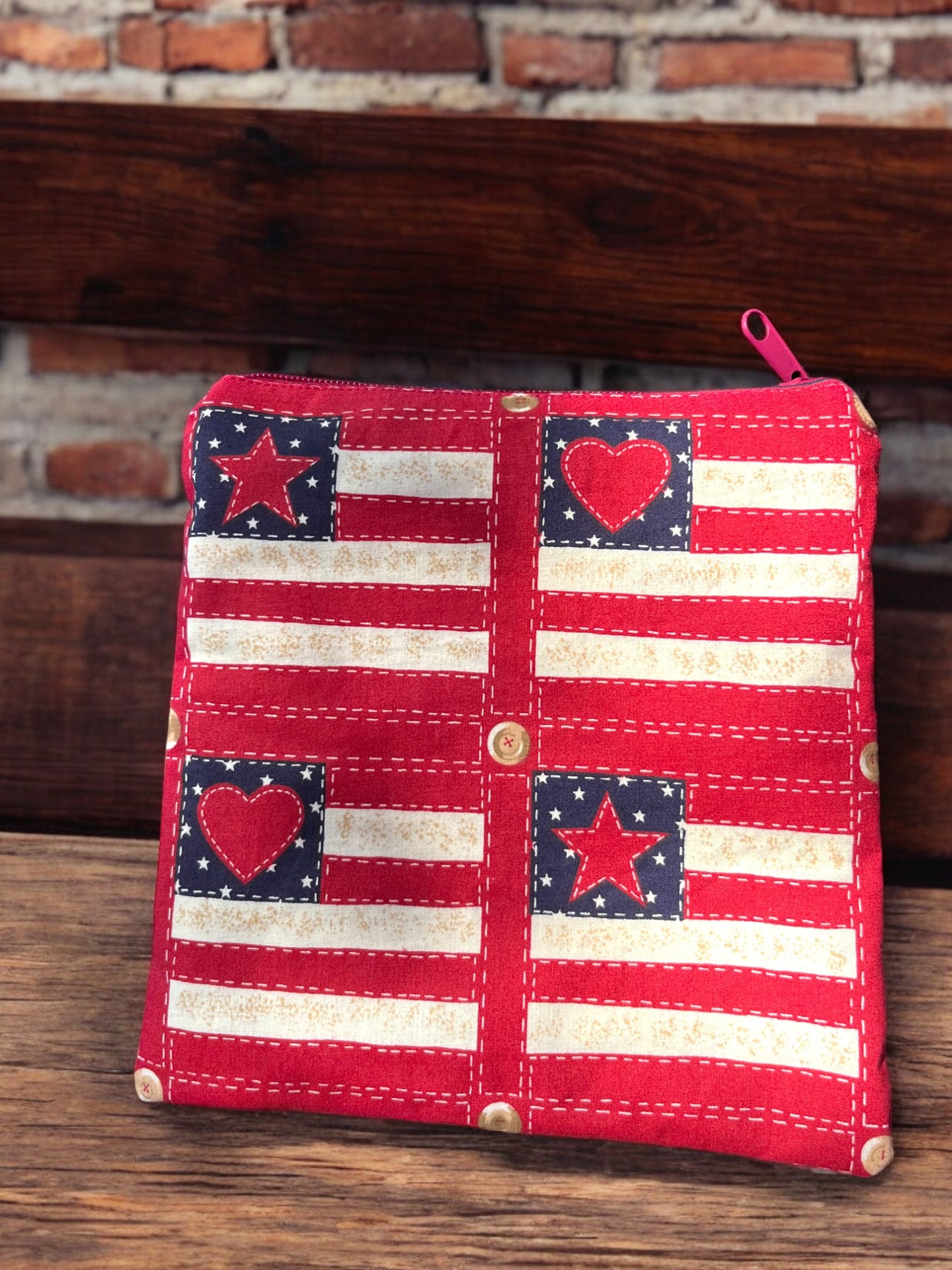 Americana pouch