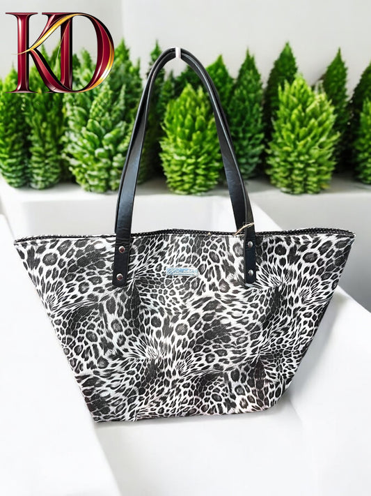 Black and White Animal Print Fashion bag