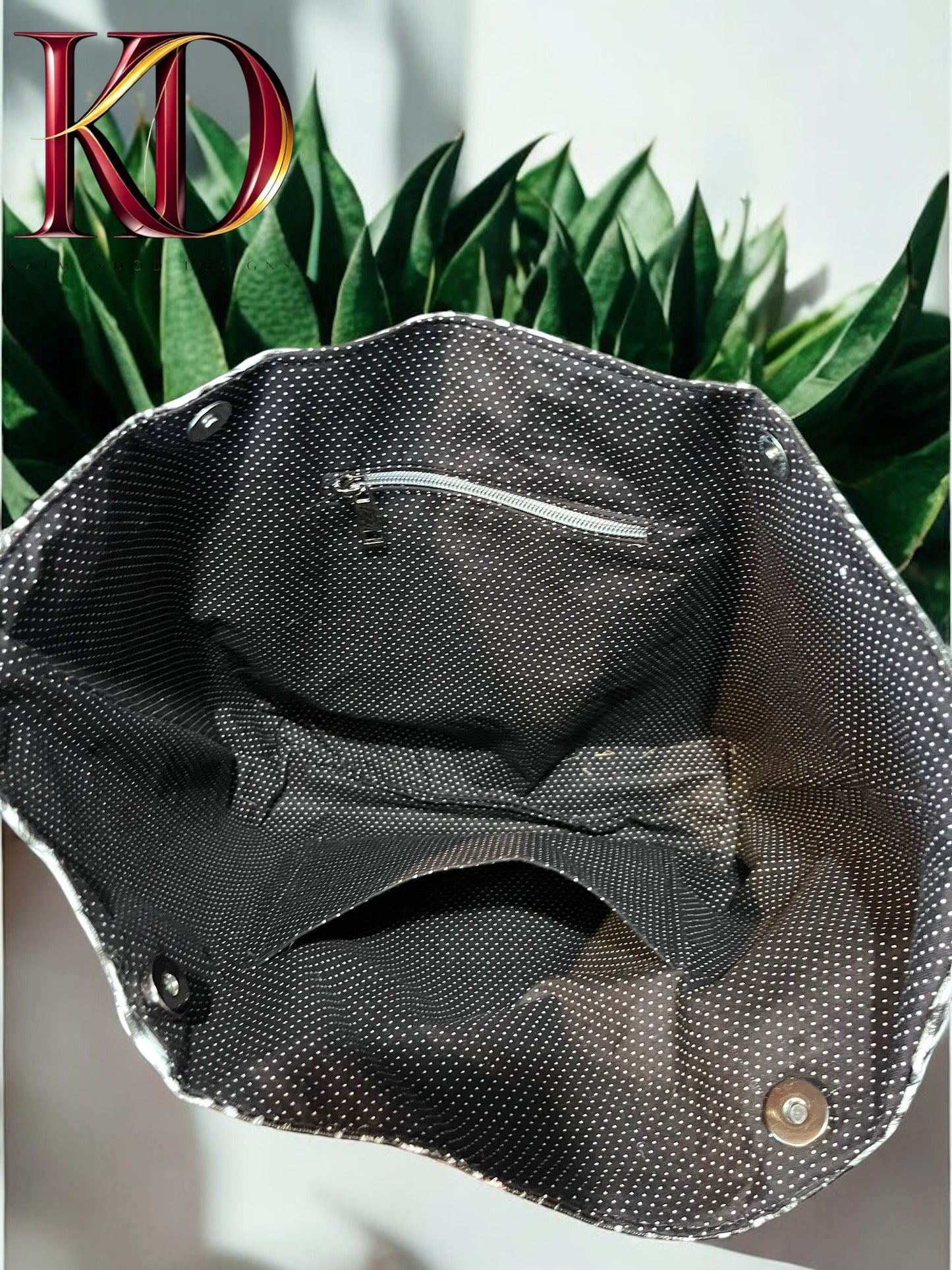 Black and White Animal Print Fashion bag