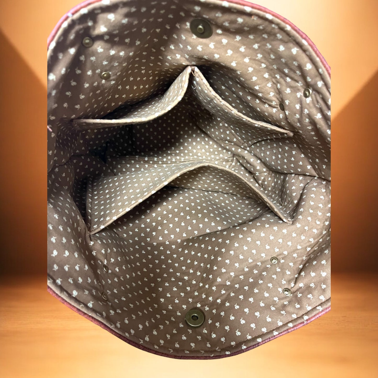 Flower shoulder bag