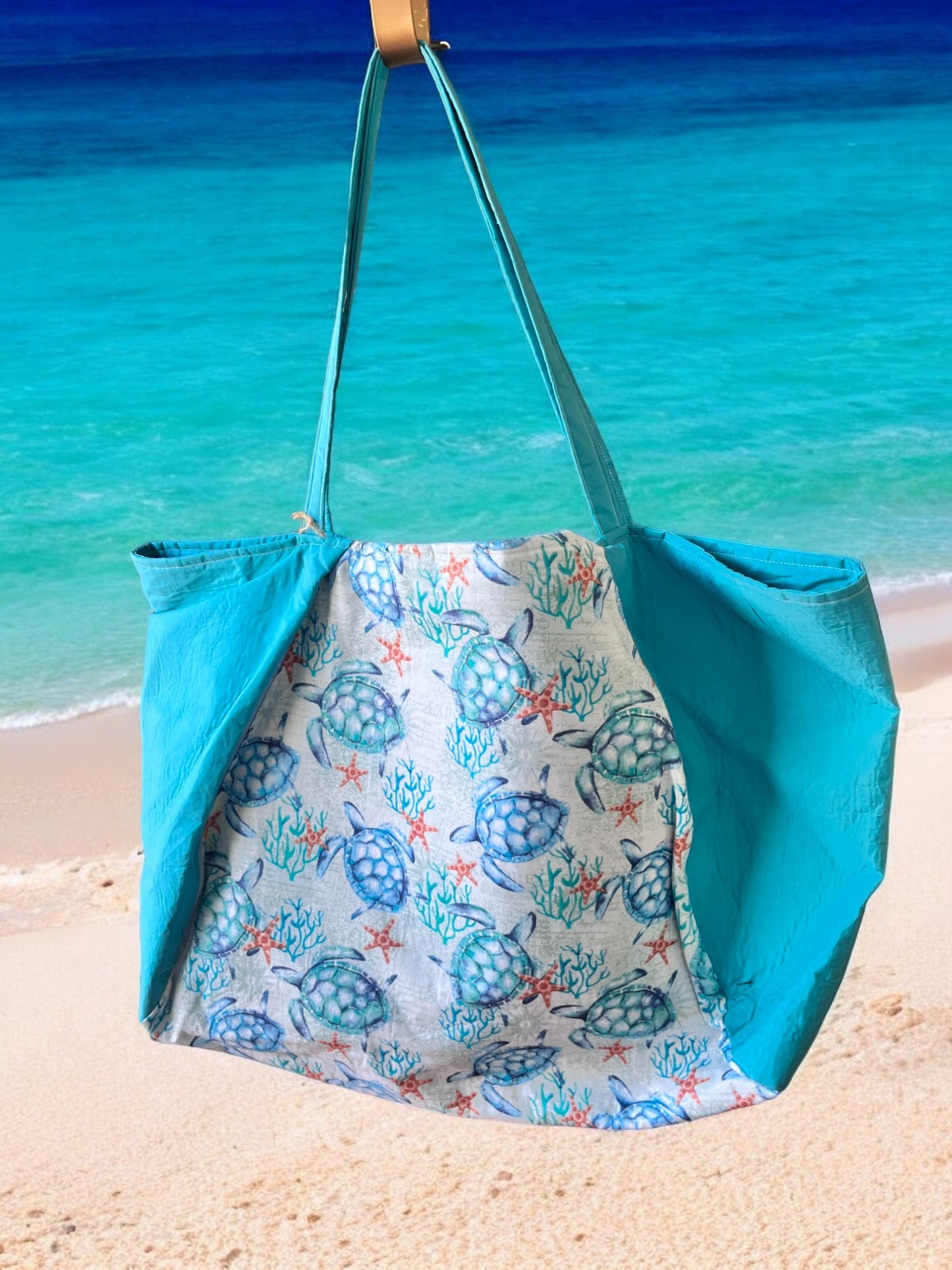 Turtle beach bag